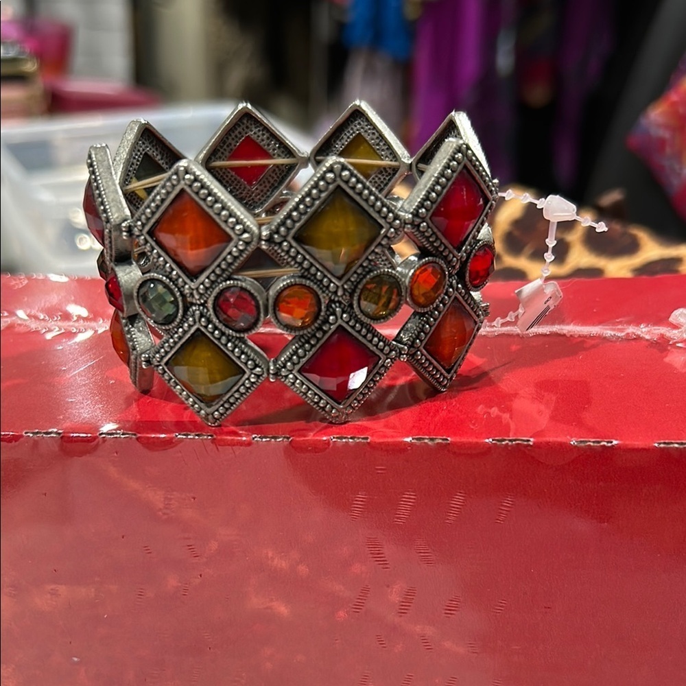 611.‎ Multicolor Geometric Stretchy Bracelet